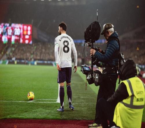 拜仁后防线,告急,格雷茨卡有,球探体育首页,球探体育中国,球探比分直播,球探足球比分,球探体育官网