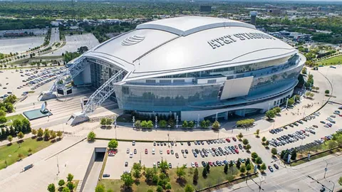 布莱顿连扳七负后逆风翻盘，达成四连胜，切尔西双战皆输给南安普顿。